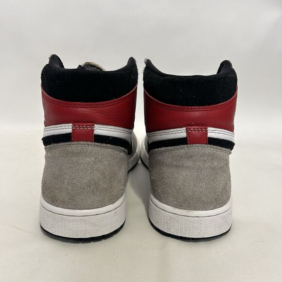 Nike Air Jordan 1 Retro High OG “Light Smoke Grey” - Picture 6 of 11